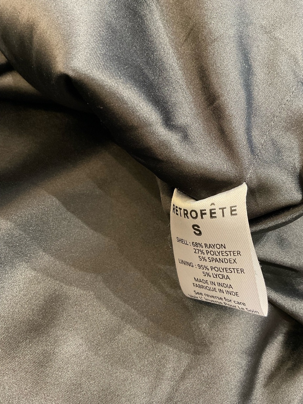 Retrofrete Dress - Picture 4 of 7